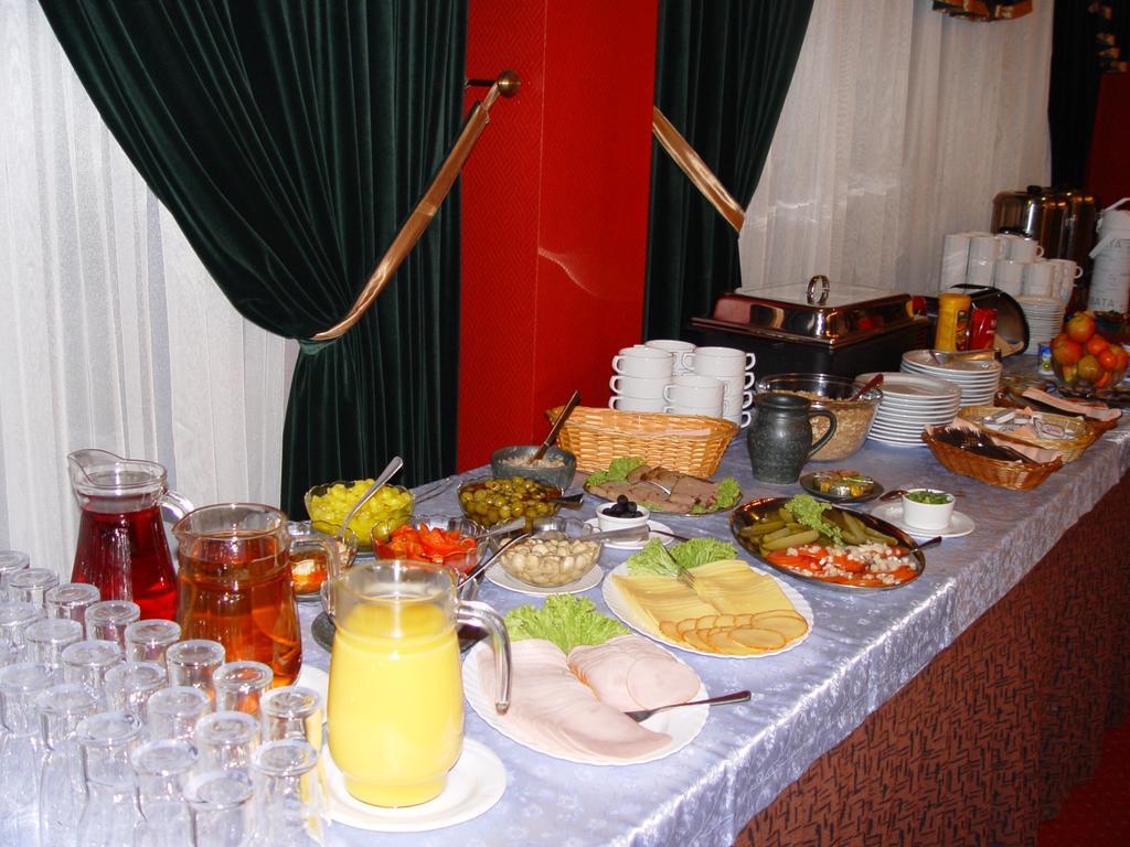 Hotel 222 Poznan Luaran gambar