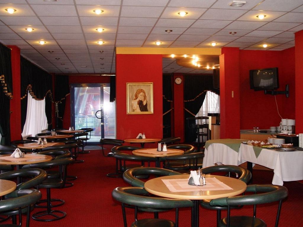 Hotel 222 Poznan Luaran gambar