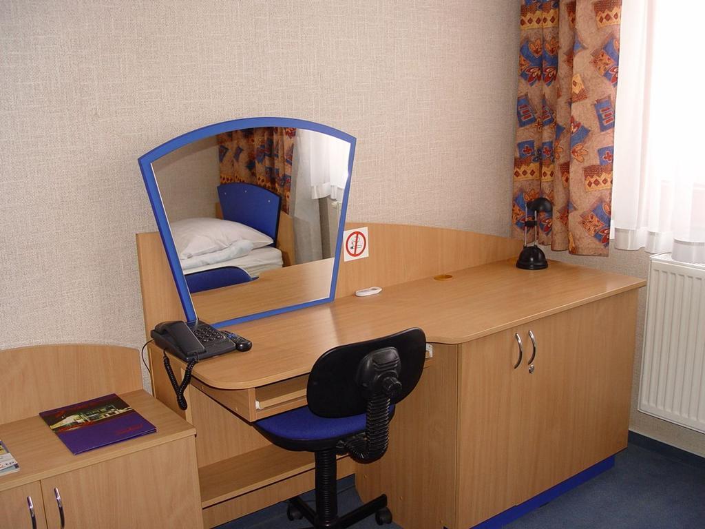 Hotel 222 Poznan Luaran gambar